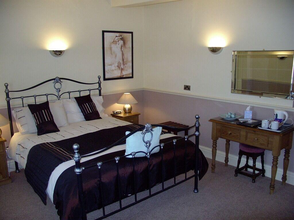 The Dodington Lodge Hotel Whitchurch  Kültér fotó