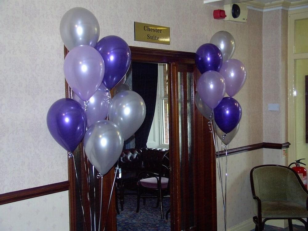 The Dodington Lodge Hotel Whitchurch  Kültér fotó